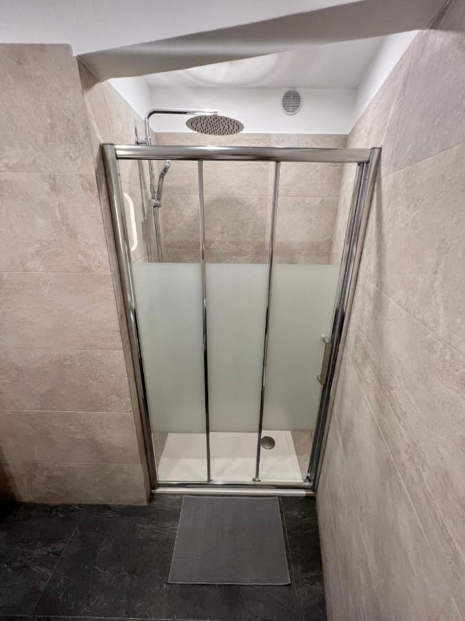 Superbe Appartement Centre-Ville 尼斯 外观 照片