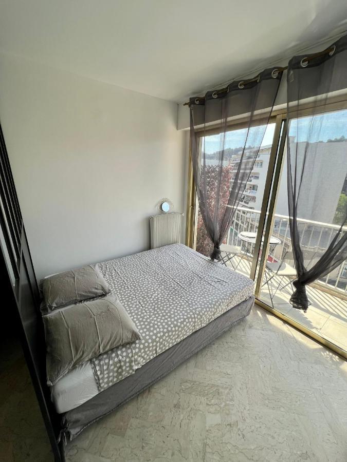 Superbe Appartement Centre-Ville 尼斯 外观 照片